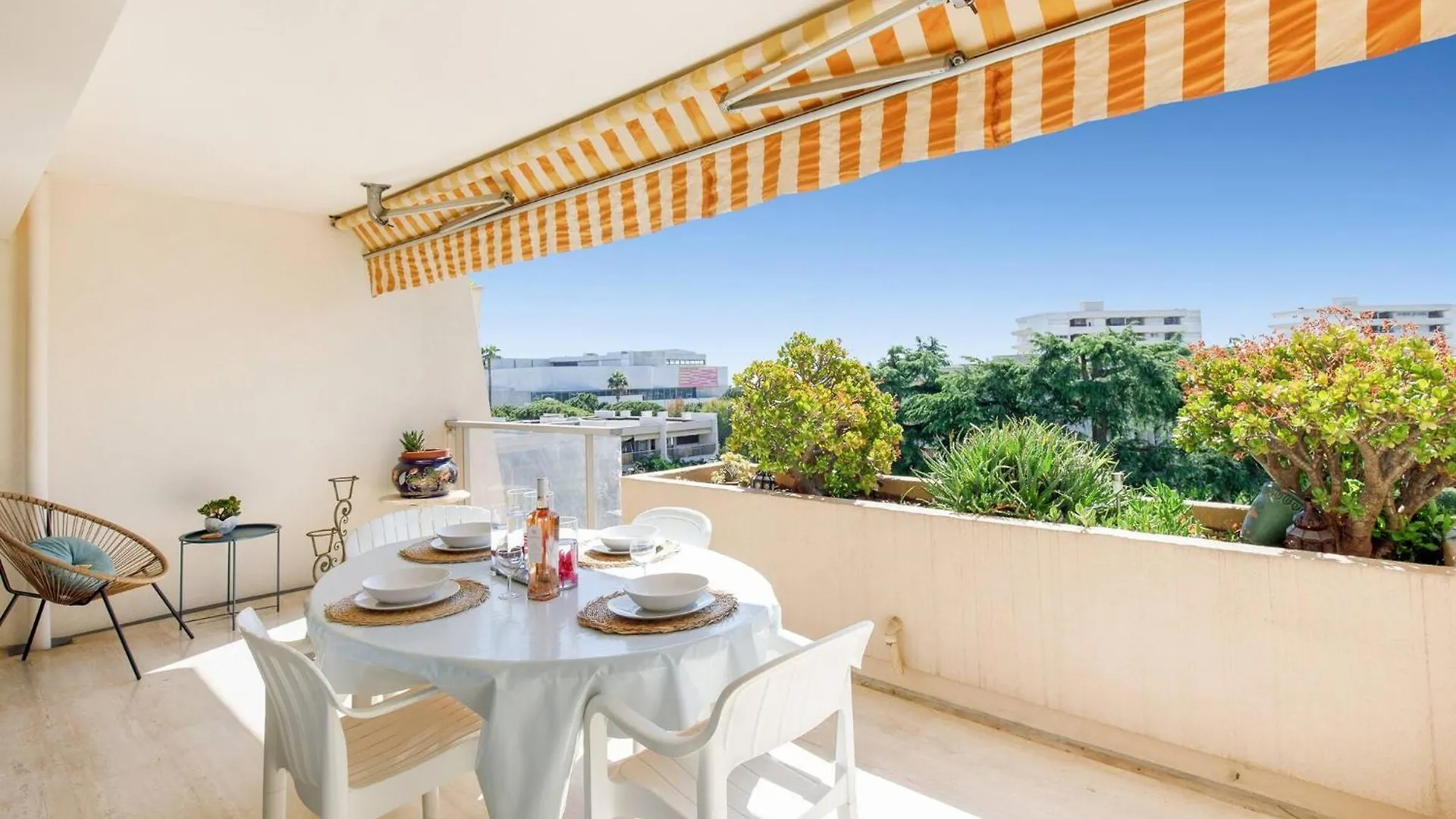 Echappee Paisible A Antibes Apartment